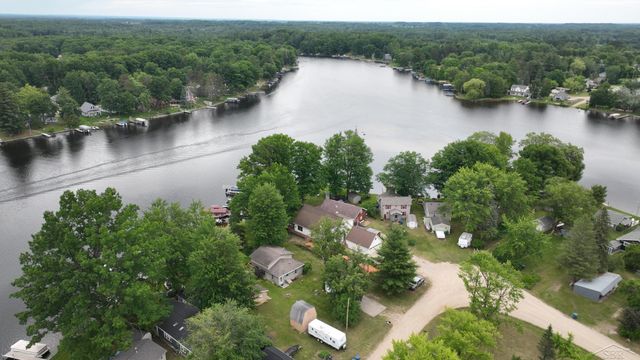 4344 Bay Road, Gladwin, MI 48624
