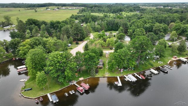 4344 Bay Road, Gladwin, MI 48624