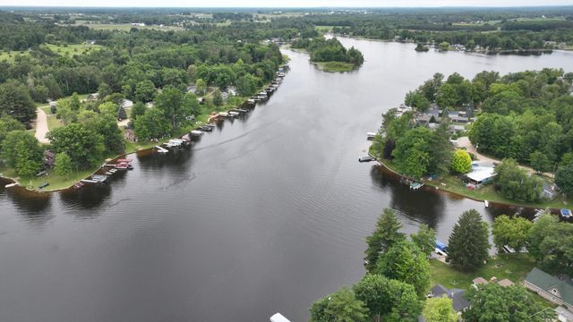 4344 Bay Road, Gladwin, MI 48624