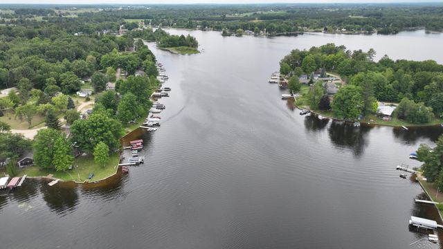 4344 Bay Road, Gladwin, MI 48624