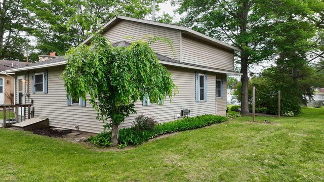 4344 Bay Road, Gladwin, MI 48624