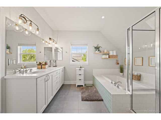 3564 Yosemite St, Denver, CO 80238