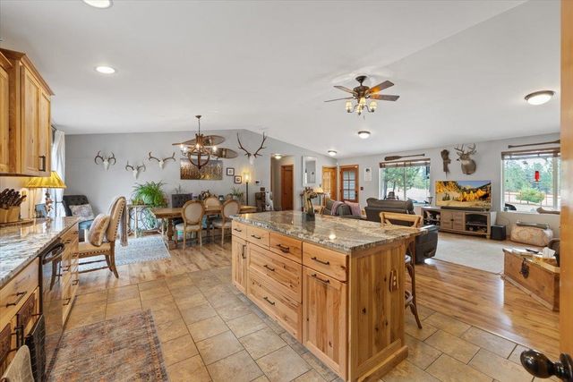 25106 W Carman Ln, Cheney, WA 99004