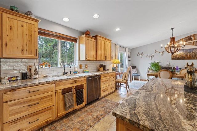 25106 W Carman Ln, Cheney, WA 99004