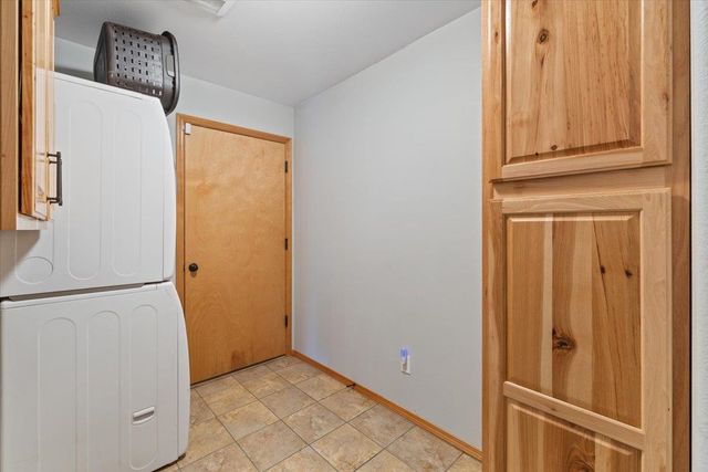 25106 W Carman Ln, Cheney, WA 99004