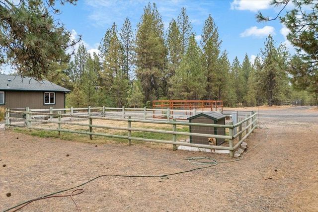 25106 W Carman Ln, Cheney, WA 99004