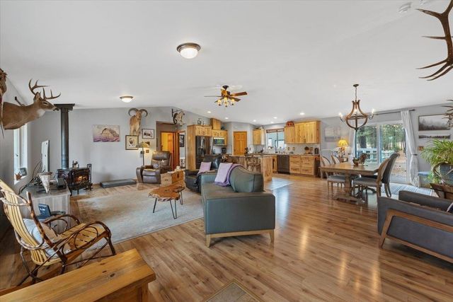 25106 W Carman Ln, Cheney, WA 99004