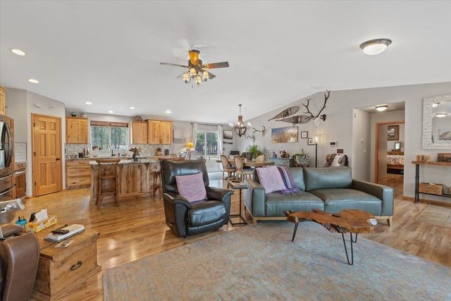 25106 W Carman Ln, Cheney, WA 99004