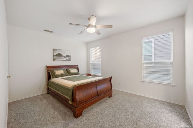 425 LANDMARK FLS, Cibolo, TX 78108