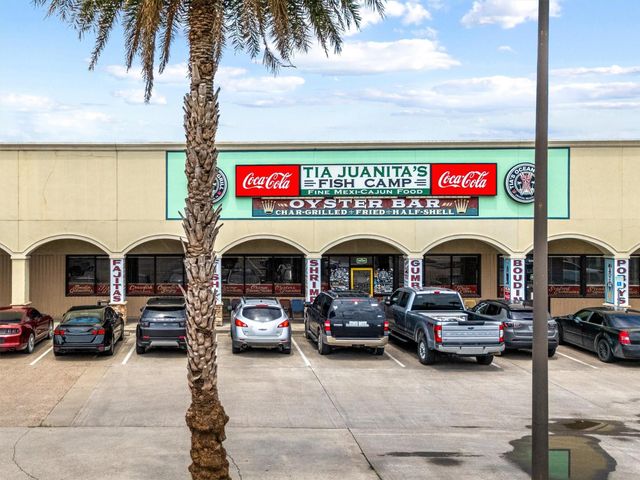 871 Surfview, Crystal Beach, TX 77650