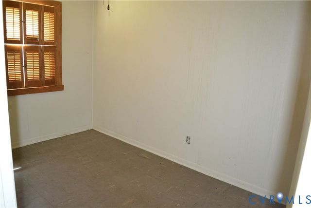 3024 Bensley Rd, Ampthill, VA 23237
