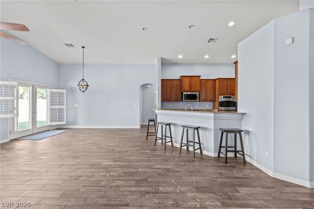 6414 White Tiger Court, Las Vegas, NV 89130