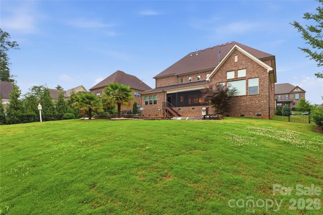 1016 Ladera Drive, Waxhaw, NC 28173