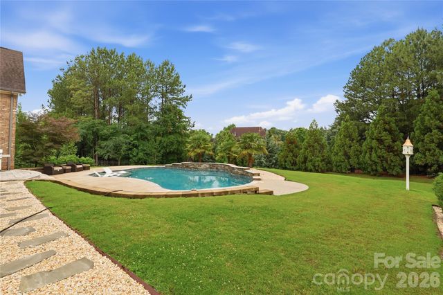 1016 Ladera Drive, Waxhaw, NC 28173
