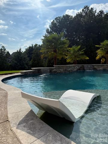 1016 Ladera Drive, Waxhaw, NC 28173