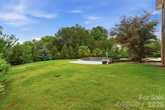 1016 Ladera Drive, Waxhaw, NC 28173