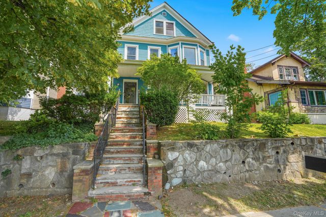 65 N Clinton Street, Poughkeepsie, NY 12601