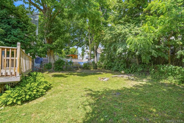 65 N Clinton Street, Poughkeepsie, NY 12601