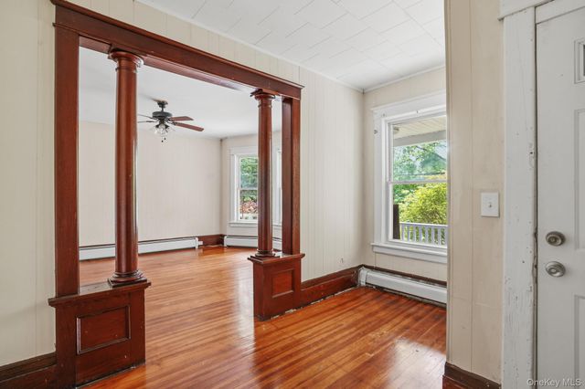 65 N Clinton Street, Poughkeepsie, NY 12601