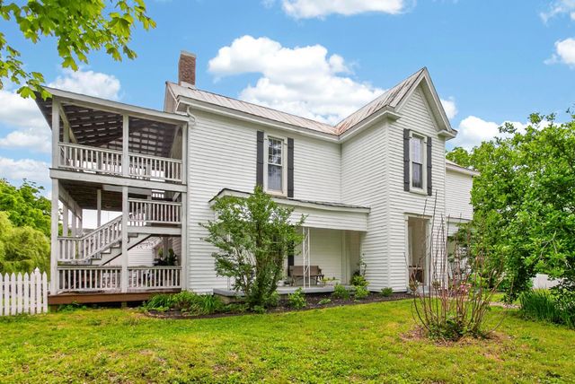 2816 Highway 12, N, Chapmansboro, TN 37035