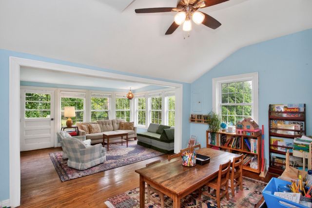 2816 Highway 12, N, Chapmansboro, TN 37035