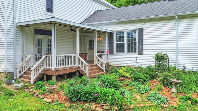 2816 Highway 12, N, Chapmansboro, TN 37035