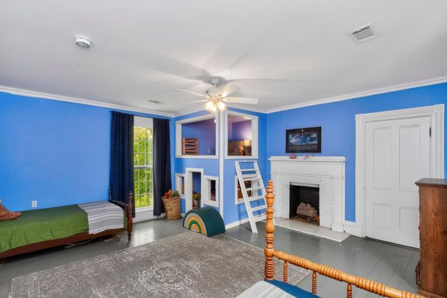 2816 Highway 12, N, Chapmansboro, TN 37035