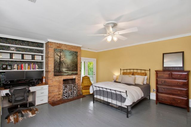 2816 Highway 12, N, Chapmansboro, TN 37035