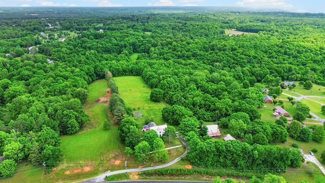 2816 Highway 12, N, Chapmansboro, TN 37035