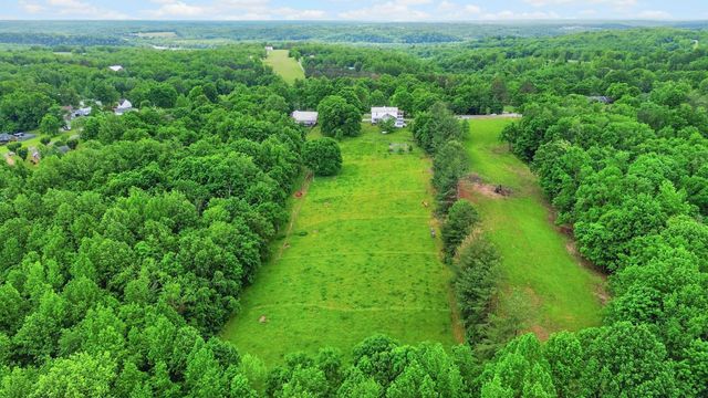 2816 Highway 12, N, Chapmansboro, TN 37035