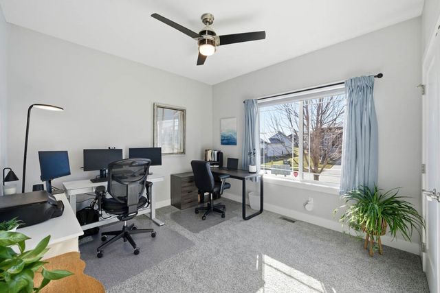 16333 Springbrook Trail, Urbandale, IA 50323