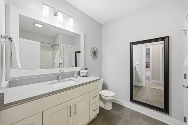 16333 Springbrook Trail, Urbandale, IA 50323