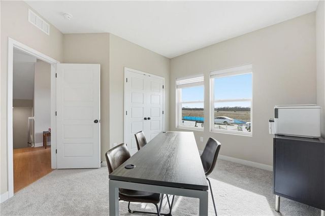 18275 W 166th Terrace, Olathe, KS 66062