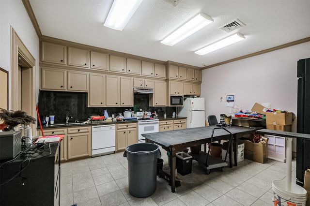 6130 Wheatley Street, Houston, TX 77091