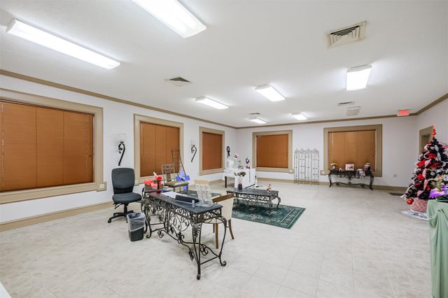 6130 Wheatley Street, Houston, TX 77091