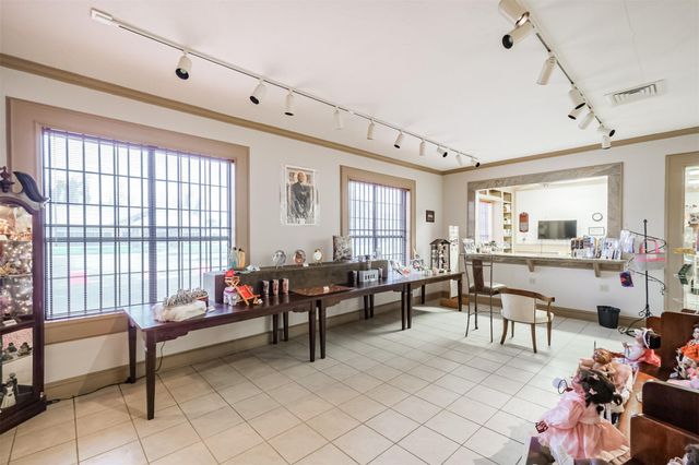 6130 Wheatley Street, Houston, TX 77091