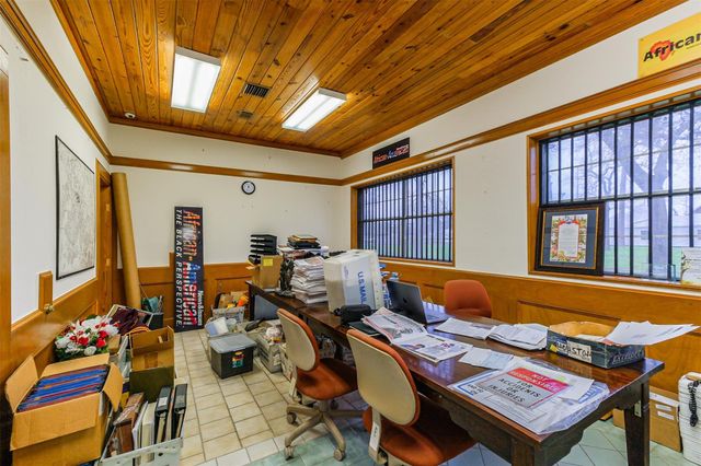 6130 Wheatley Street, Houston, TX 77091