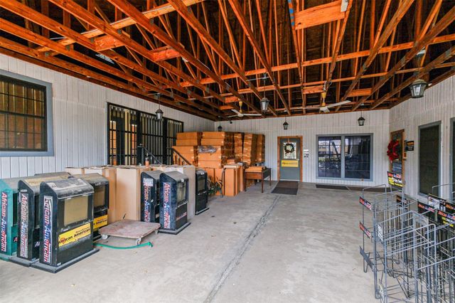 6130 Wheatley Street, Houston, TX 77091