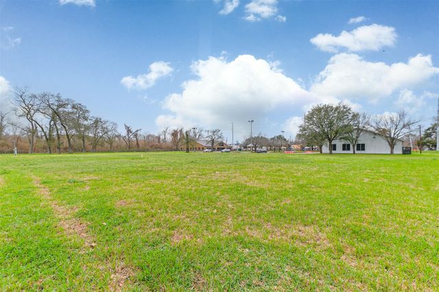 6130 Wheatley Street, Houston, TX 77091