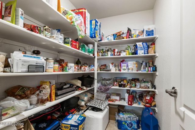 1555 Mahogany Hill Drive, Carson City, NV 89701