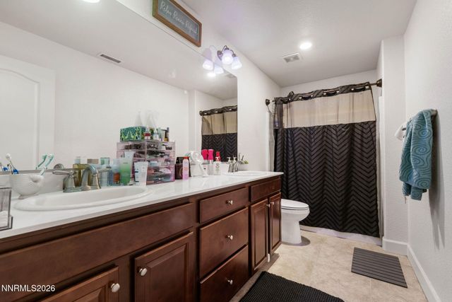 1555 Mahogany Hill Drive, Carson City, NV 89701
