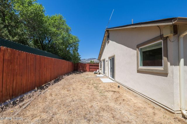 1555 Mahogany Hill Drive, Carson City, NV 89701