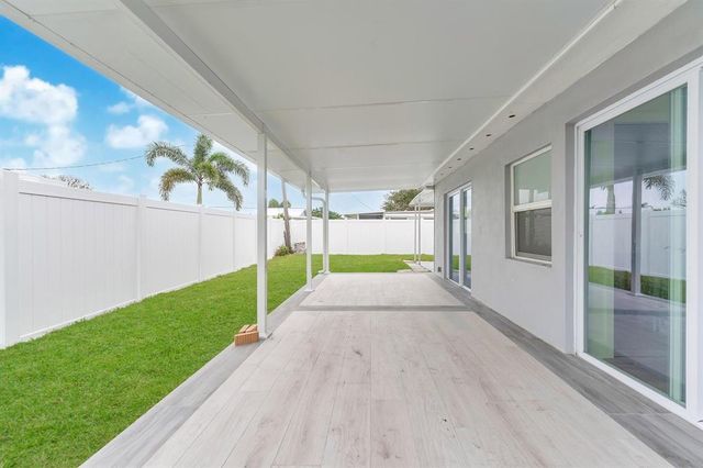 1115 Stillwater Drive, Jupiter, FL 33458
