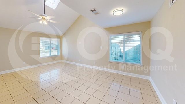 3005 Meandering Way, Bedford, TX 76021