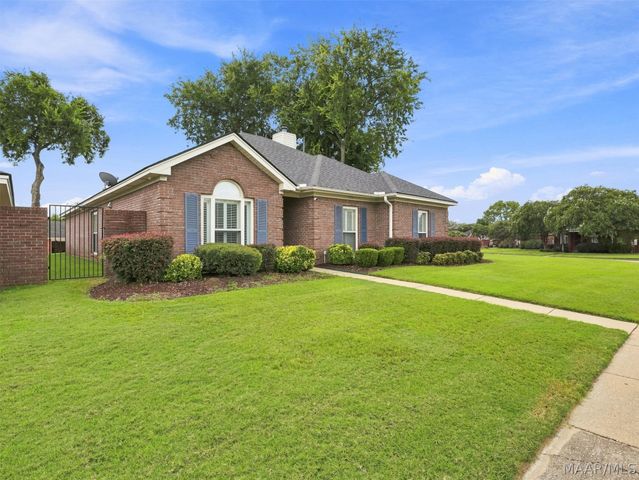 8400 Plantation Crossing, Montgomery, AL 36116