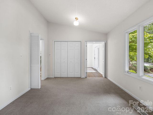 12 Hunting Country Trail, Tryon, NC 28782