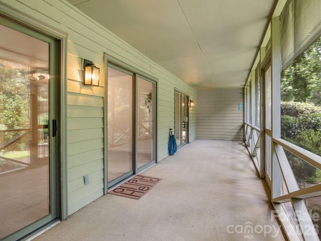 12 Hunting Country Trail, Tryon, NC 28782