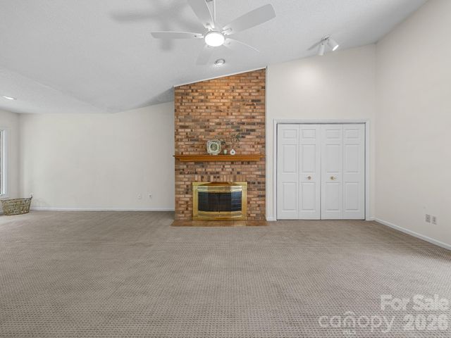 12 Hunting Country Trail, Tryon, NC 28782