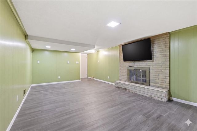 5037 N Michigan Avenue, Kansas City, MO 64118