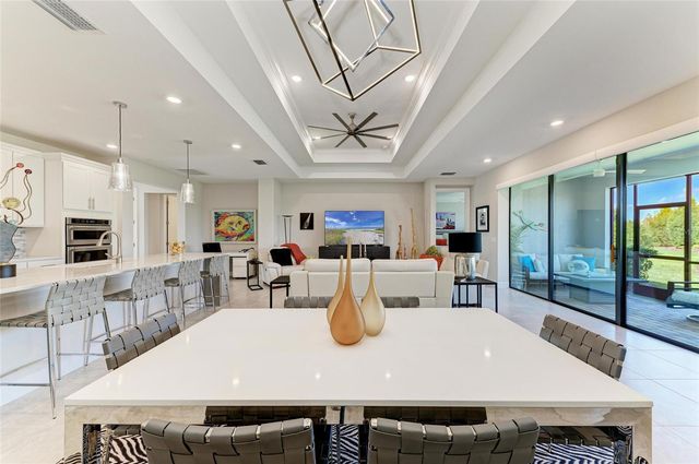 7136 SUMMERLAND COVE, Bradenton, FL 34202